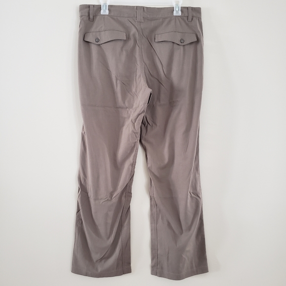 Lululemon – Technical Golf Pants - Picture 2 of 6